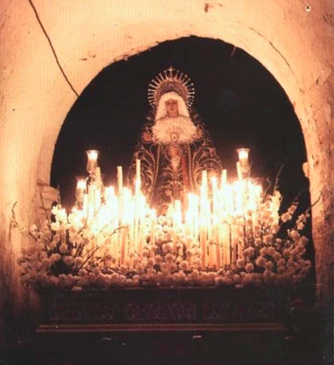 virgen de la soledad años 90